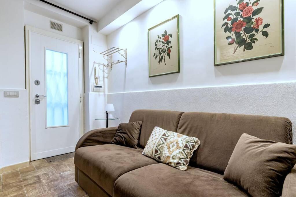 Lovely Ground Floor Colosseo Wi-fi Ac Appartement